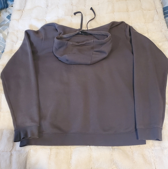 Nike Pullover Hoodie - Picture 2 of 7